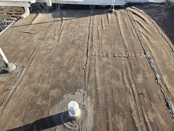 Reyes roofing Picture 5