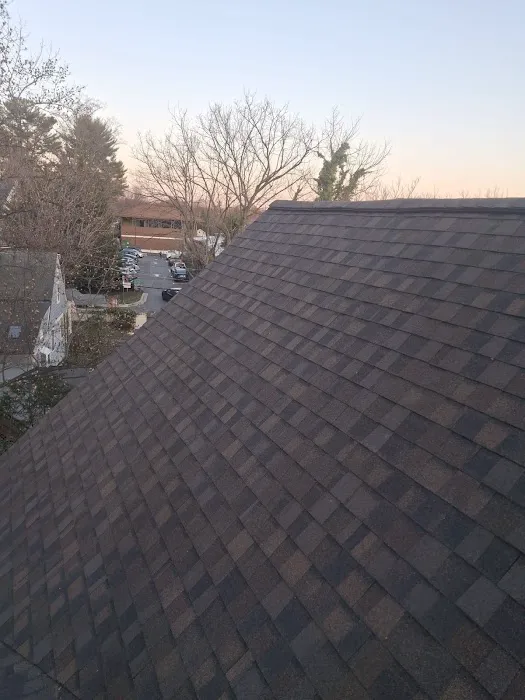 Mid Atlantic Gutters & Roofing Picture 3