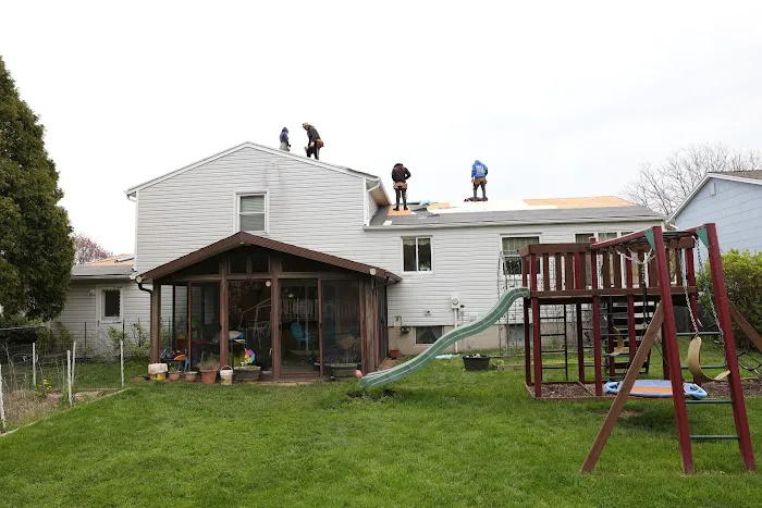 Oaks Roofing and Siding Picture 10