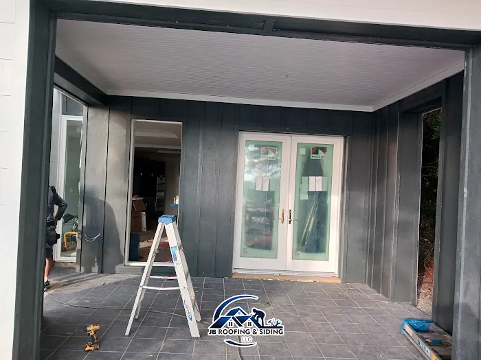 JB roofing and siding Picture 5