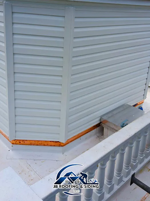 JB roofing and siding Picture 10