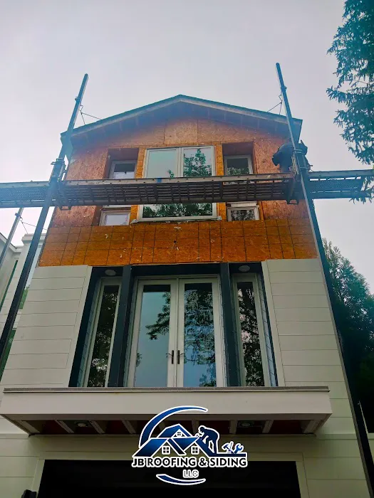 JB roofing and siding Picture 9
