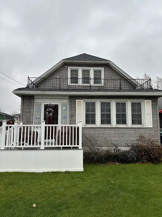 HomeTeck Roofing & Remodeling Picture 2