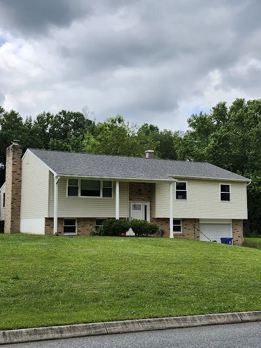 Premier Roofing LLC Picture 3