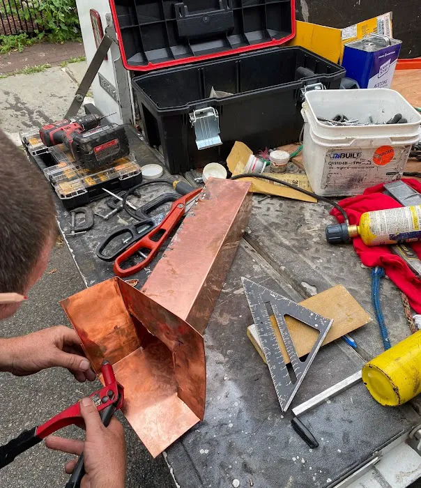 Elite Roofing Contractor Picture 1