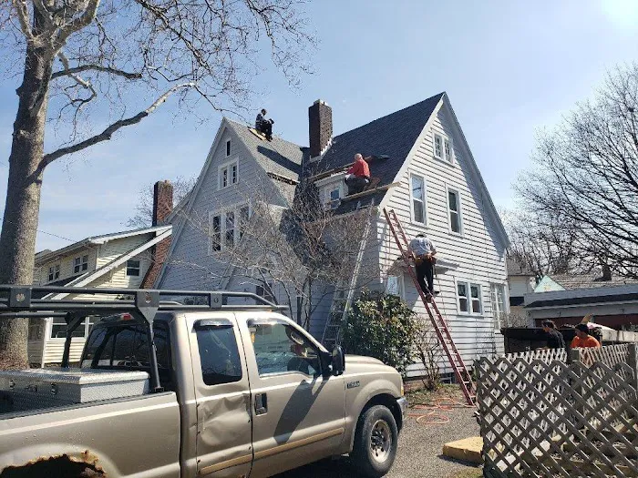Powers Roofing & Exteriors Picture 7