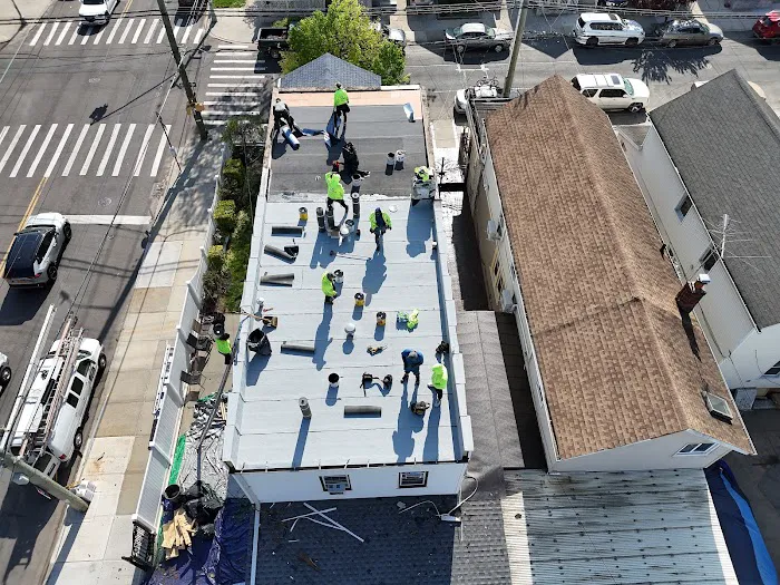 Brooklyn Roofing & Siding Picture 6