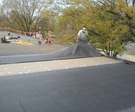 MacGregor Roofing and Construction