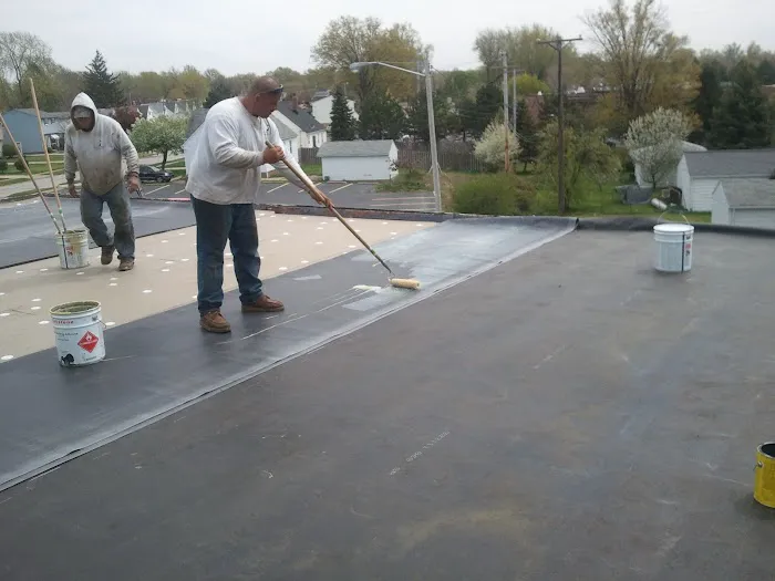 MacGregor Roofing and Construction Picture 3