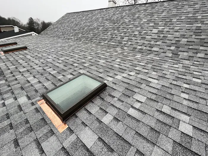 L.I.N.Y. ROOFING LLC. Picture 4