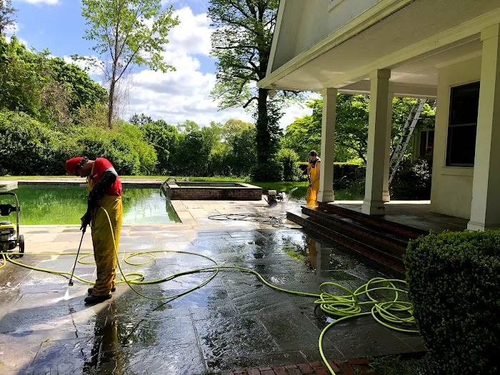 Spotless Gutter Cleaning & Repair, Inc. Picture 3