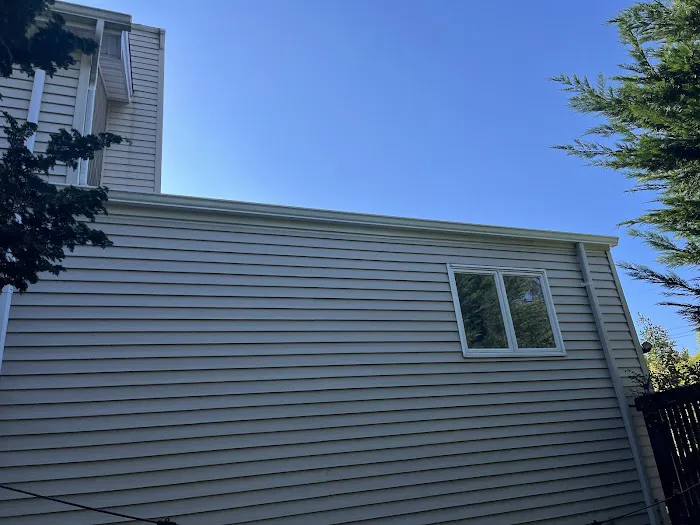 Spotless Gutter Cleaning & Repair, Inc. Picture 6