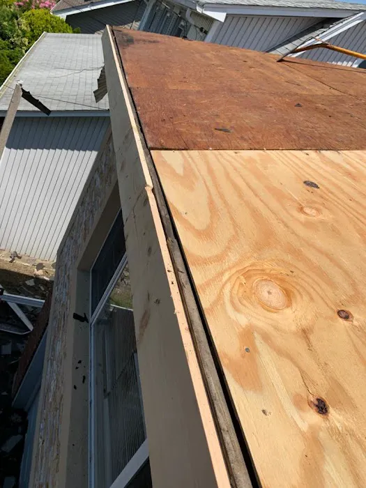 Hempstead Roofing - Bustillo General Home Improvement Picture 2