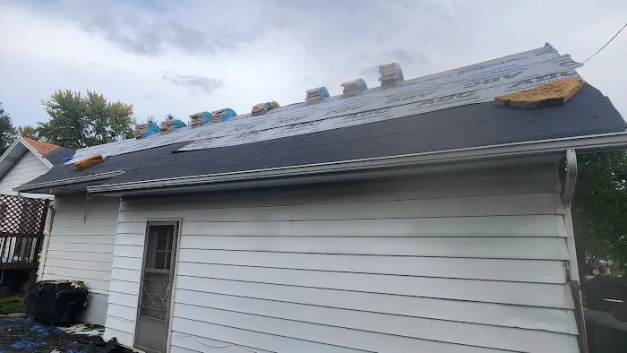 Silver Lining Roofing & Exteriors, Inc. Picture 3