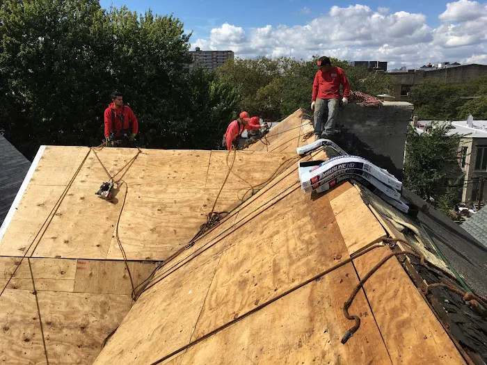 Royal Roofing & Siding - Long Island Picture 4