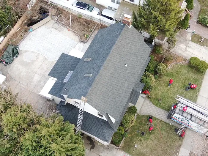 Royal Roofing & Siding - Long Island Picture 2