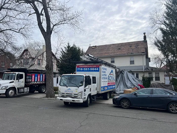 Royal Roofing & Siding - Long Island Picture 6