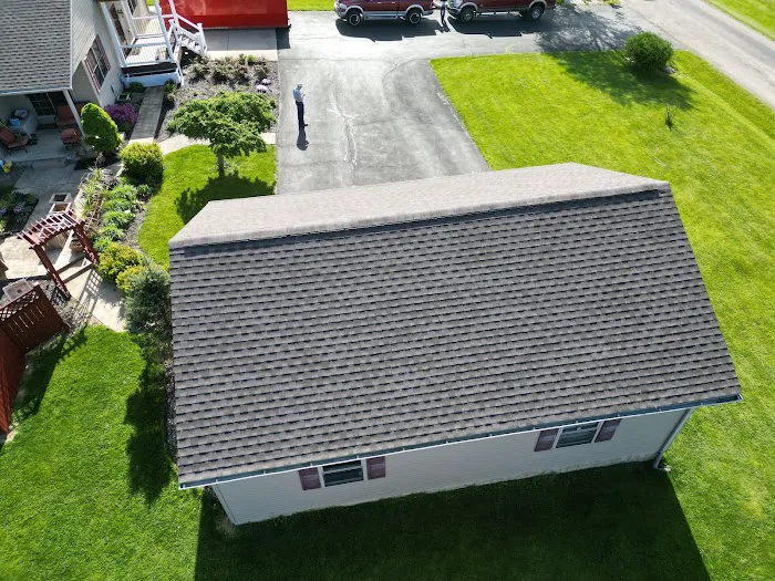 DM Roofing Siding & Windows Picture 4