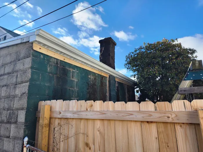A&M Gutter Cleaning LLC Picture 3