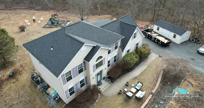 Euro Roofing & Siding Picture 8