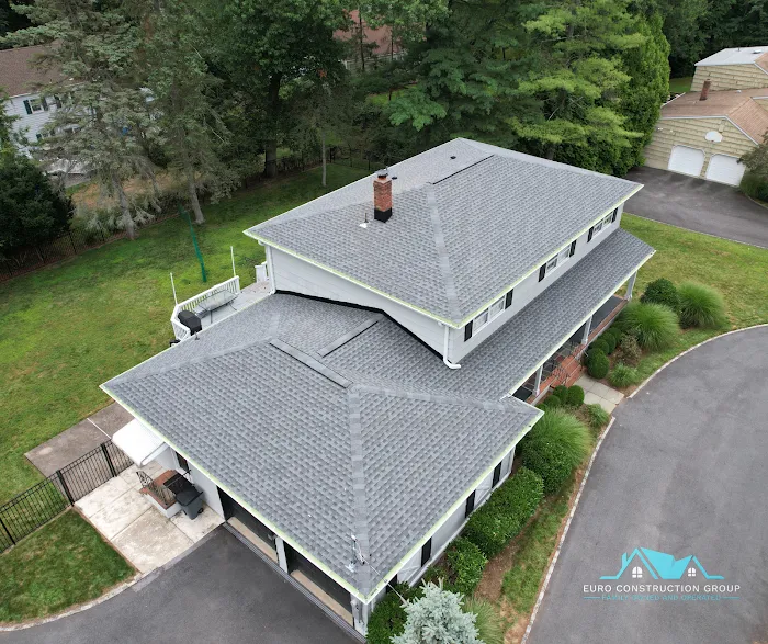 Euro Roofing & Siding Picture 10