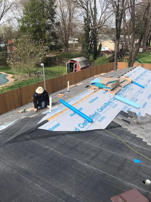 K&M Roofing and Contracting LLC Picture 3