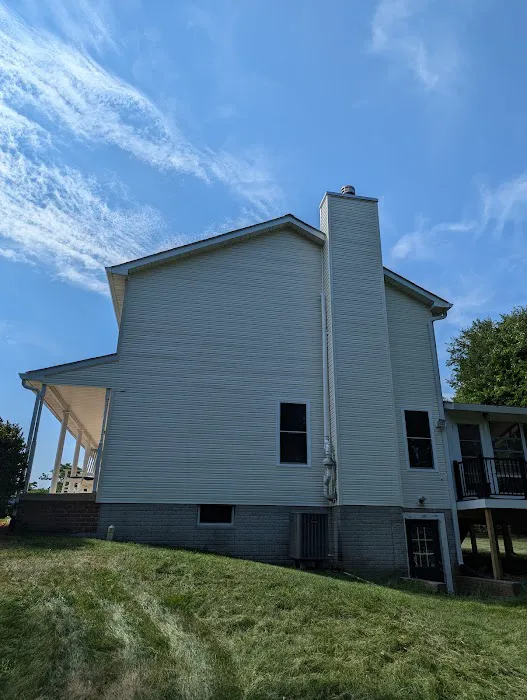 Bull Construction & Roofing Picture 3