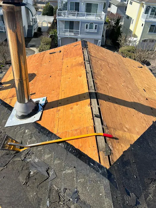Tritop Roofing and Siding Picture 8