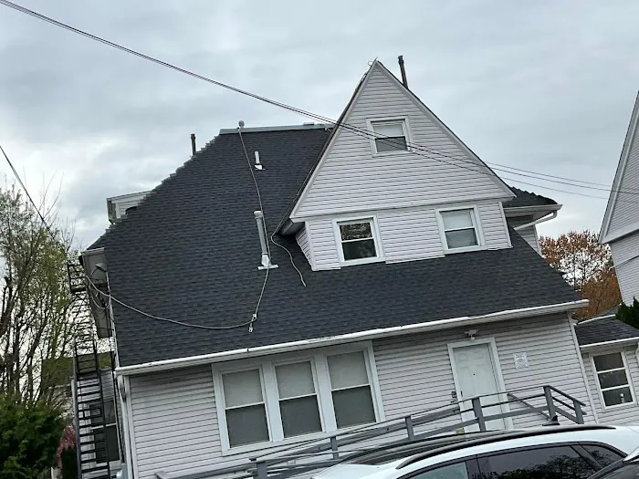 GUAMAN CONSTRUCTION SERVICE LLC Picture 5
