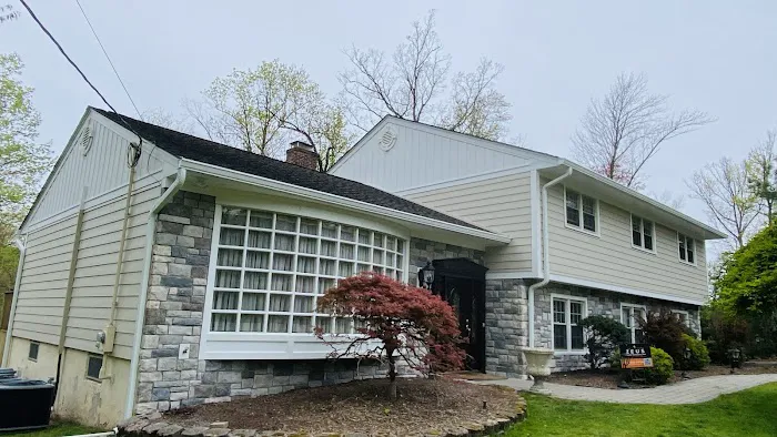 Zeus Siding & Windows LLC Picture 10