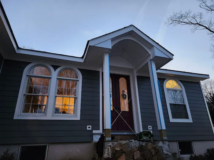 Uniques siding llc Picture 1