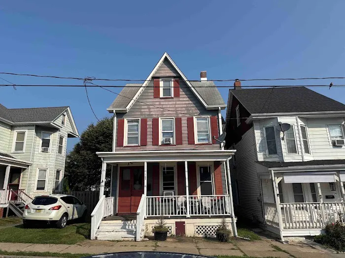 Warren Thompson & Son Roofing & Siding Picture 7