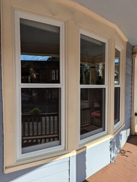 Bullseye Siding Windows and Doors LLC Picture 1