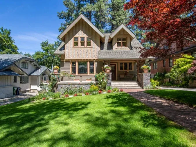 NJ Roofing & Gutters Picture 10