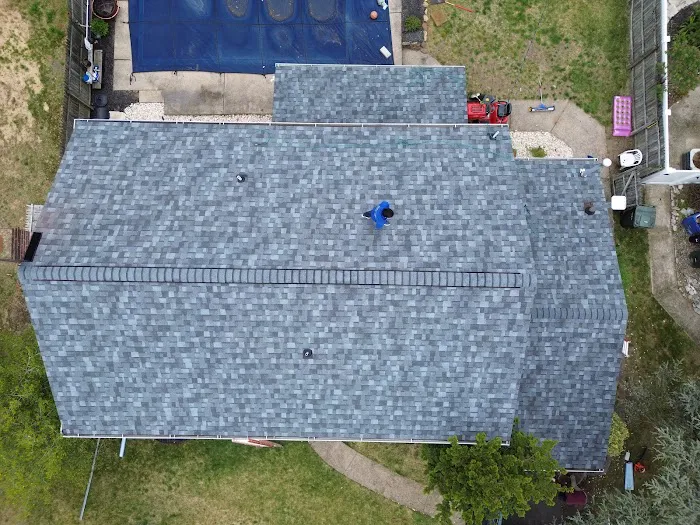Arctic Roofing & Restoration Picture 3