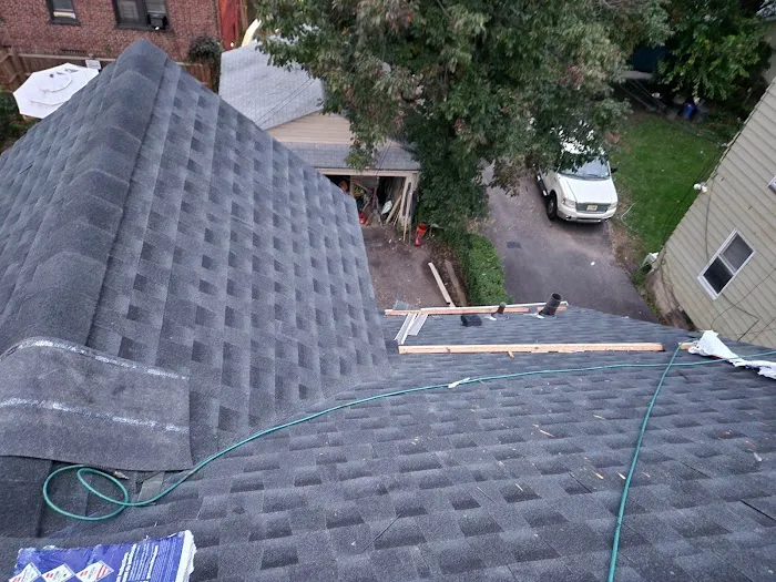 Gunner Roofing Picture 10