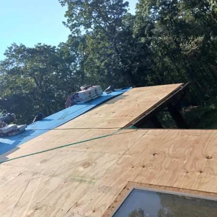 Storm Guard Roofing, LLC Picture 3