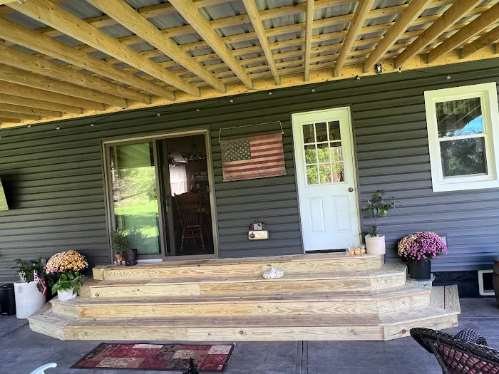 T M Siding Picture 1