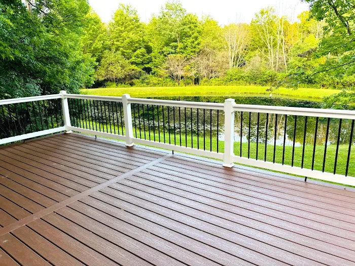 Bullfrog Construction LLC Picture 1