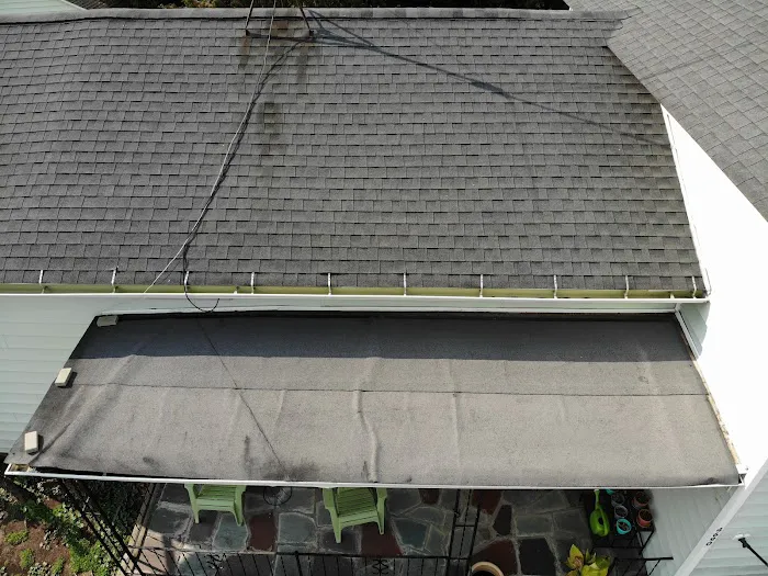 Rocket Roofing LLC. Picture 1