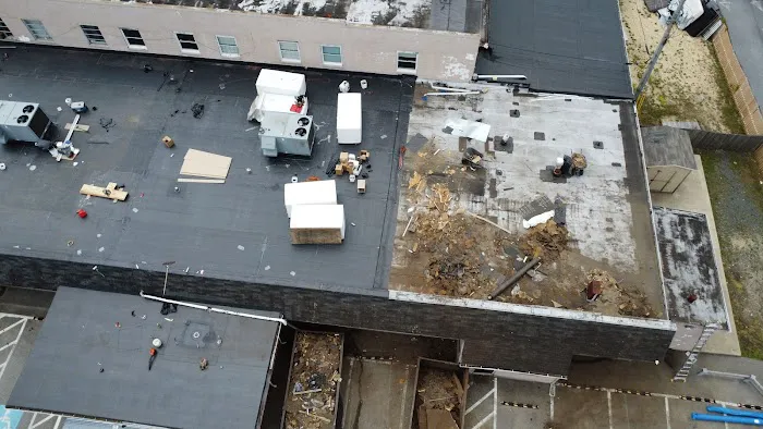 D&V Roofing LLC Picture 2