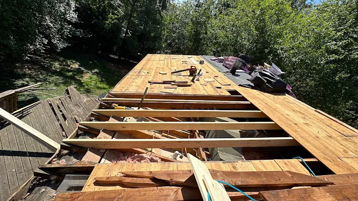 D&V Roofing LLC Picture 6