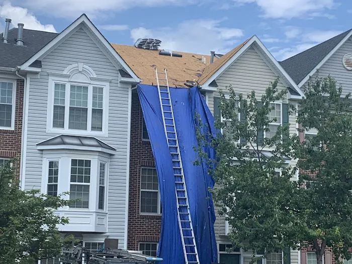 D&V Roofing LLC Picture 7