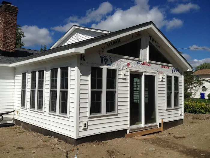F & D Construction Picture 1