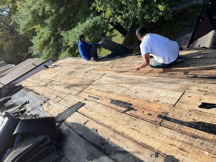 American Roofing Contractors Picture 2