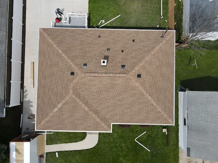 G Roofing LLC Picture 2