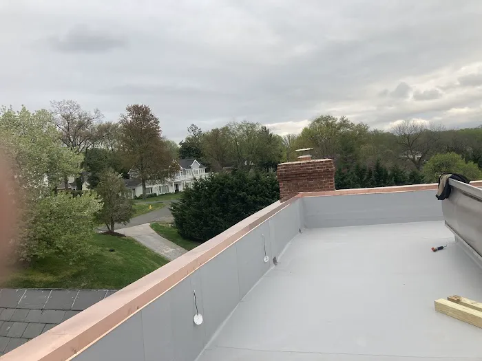 LAC HOME IMPROVEMENT LLC Picture 4