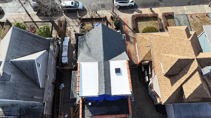 KNA Roofing Picture 2