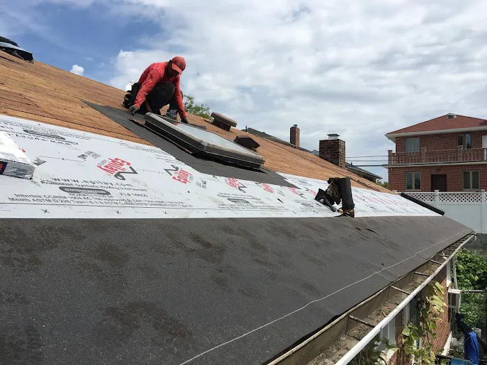 Royal Roofing & Siding Brooklyn Picture 10