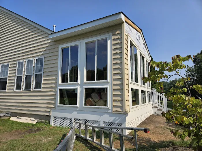 Advance Inc - Roofing Windows Siding Doors & Decks Picture 3